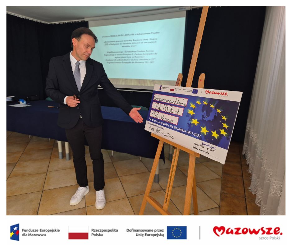 Beżowy Minimalistyczny Kolaż Moda Nowa Kolekcja Post Facebook1